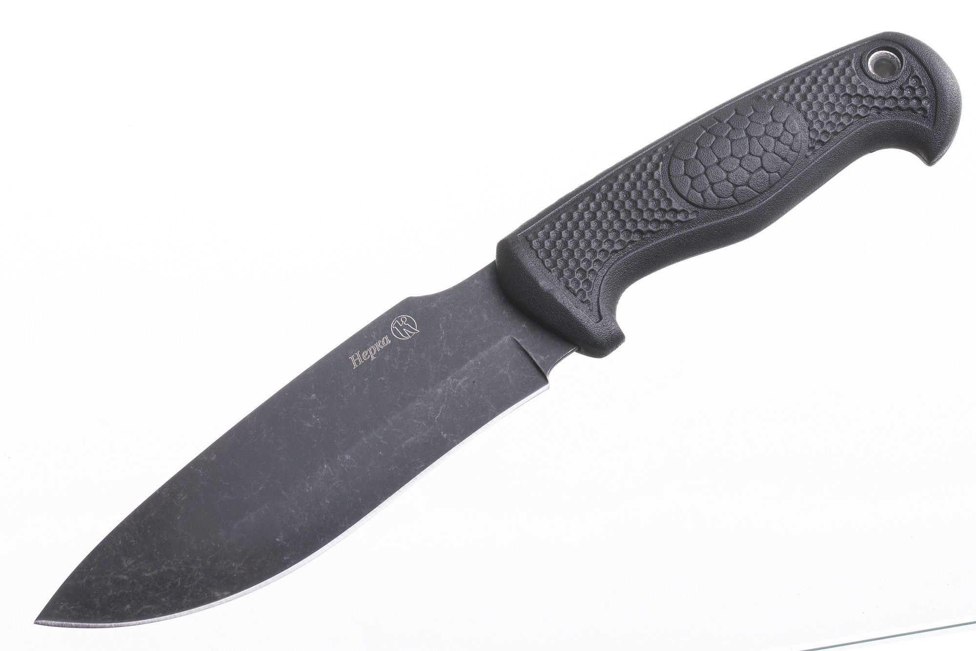 Нож Нерка AUS-8, (клинок-стоунвош черный, рукоять-эластрон, ножны-кожа (014301) (ПП)